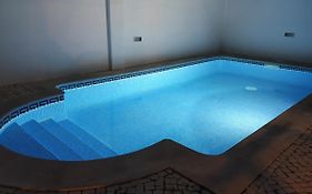 Mia'S House